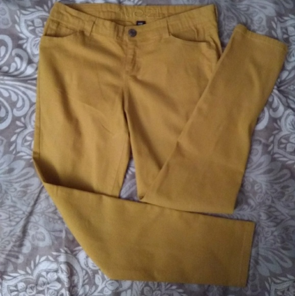 *Final Sell Price* Rue 21 Jeans - Picture 2 of 5